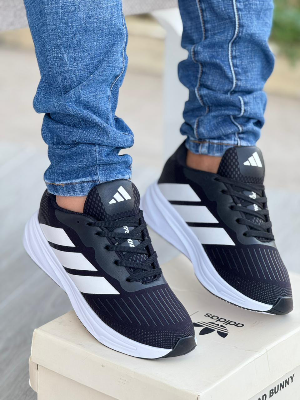 CAMPAÑA AD RUNNER TIK