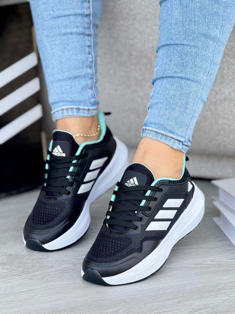 TENIS ADIDA RUNNING DAMA