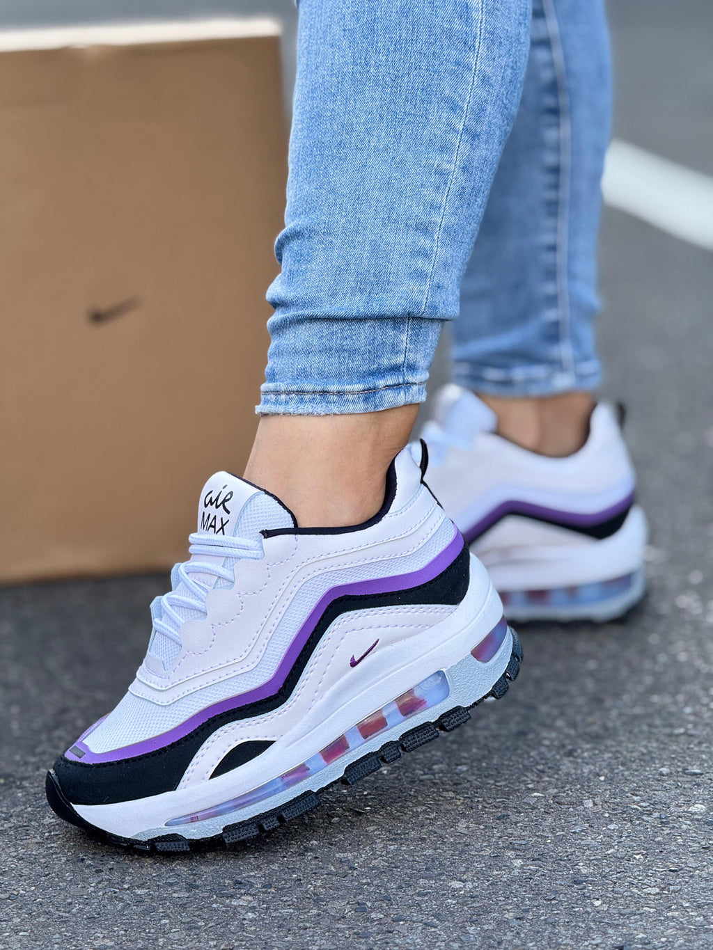 TENIS NIK RS